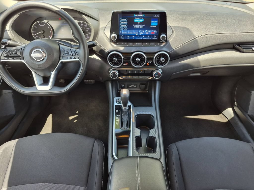 Used 2025 Nissan Sentra SV FWD image 26