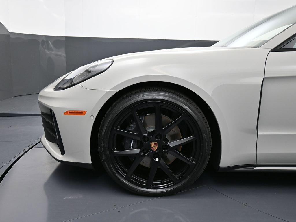 New 2026 Porsche Panamera 4 image 12