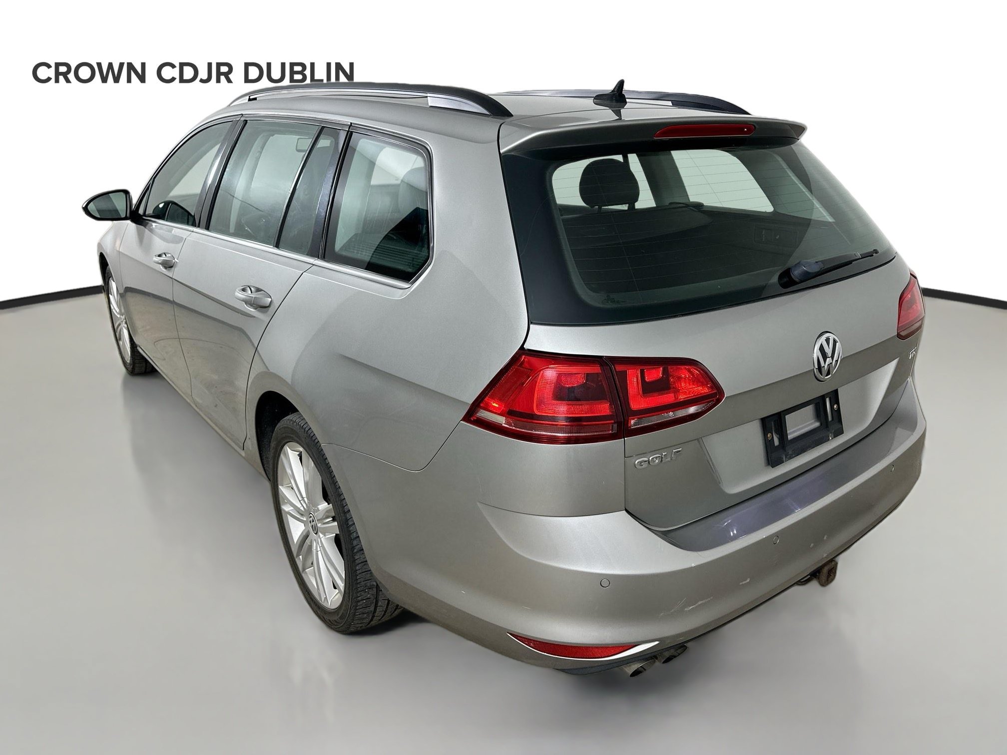 Used 2015 Volkswagen Golf TDI SE FWD image 7