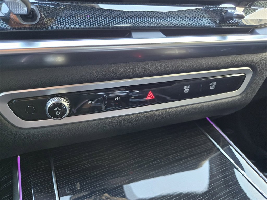 New 2026 BMW X7 xDrive40i w/ M Sport Package image 34