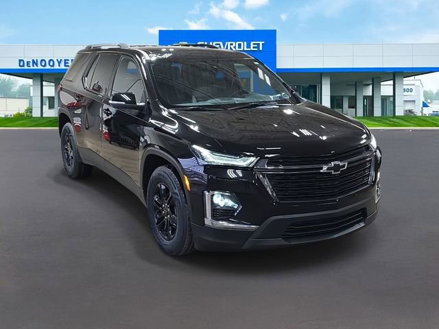 Used 2023 Chevrolet Traverse LT w/ Midnight/Sport Edition image 6