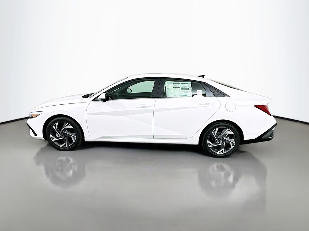 New 2026 Hyundai Elantra Limited image 8