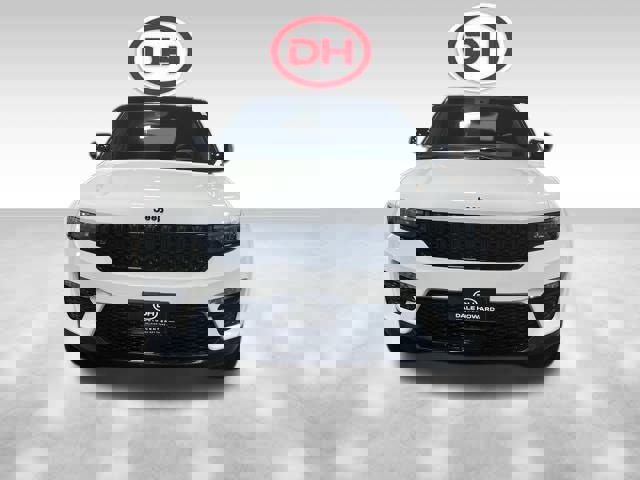 New 2025 Jeep Grand Cherokee Limited w/ Trailer Tow Package image 6