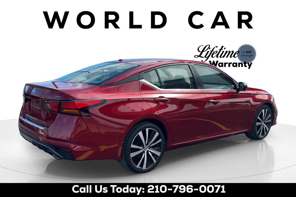 Used 2021 Nissan Altima 2.5 SR FWD image 7