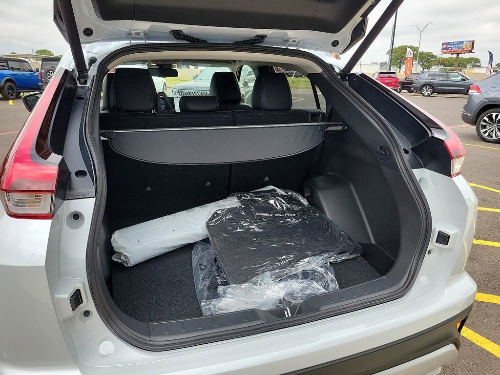New 2025 Mitsubishi Eclipse Cross SE image 6