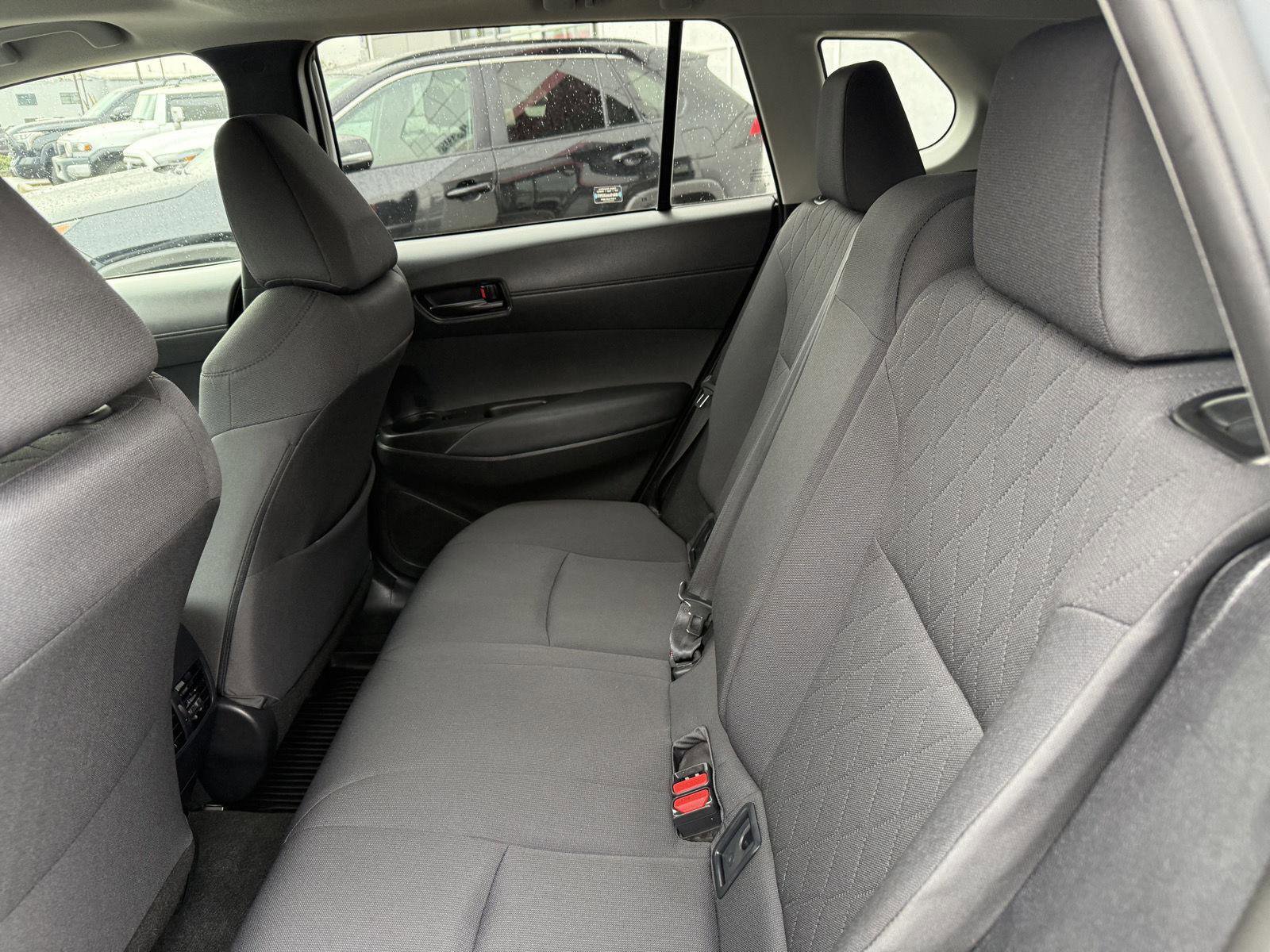 Certified 2022 Toyota Corolla Cross LE w/ Moonroof Package image 13