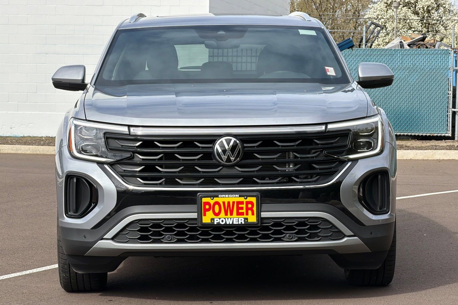 Used 2024 Volkswagen Atlas Cross Sport SE w/ Panoramic Sunroof Package image 9