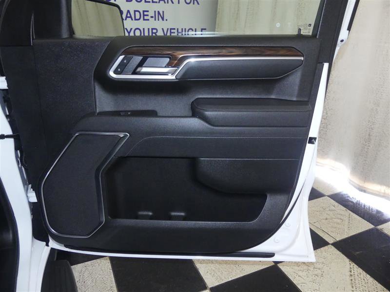 Used 2025 GMC Sierra 1500 SLT image 25