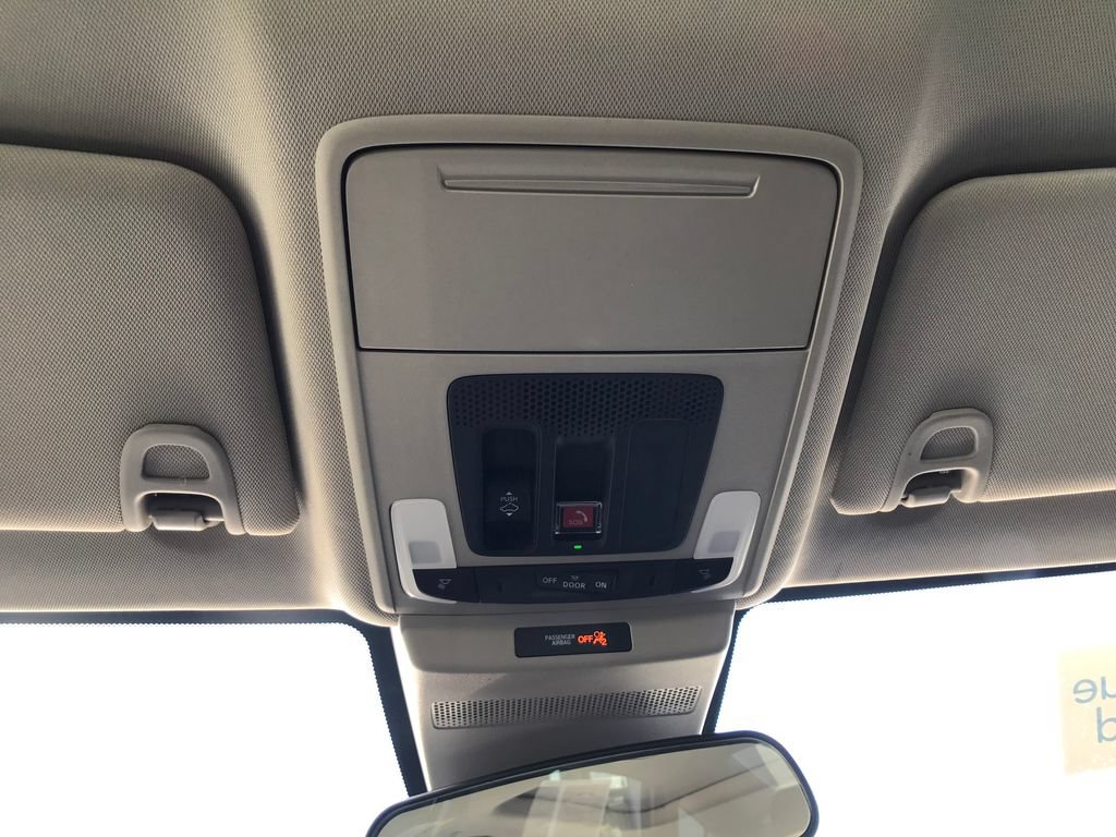 Certified 2025 Honda Accord SE image 18