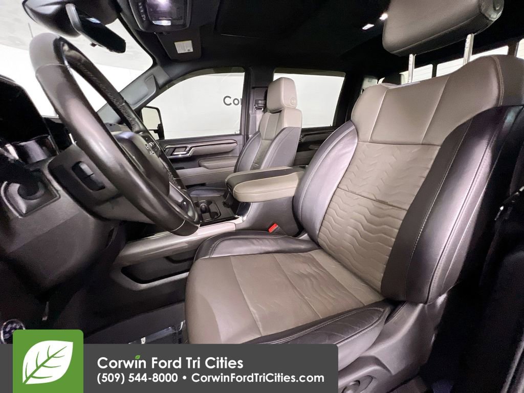Used 2024 Chevrolet Silverado 2500 ZR2 w/ Technology Package image 24
