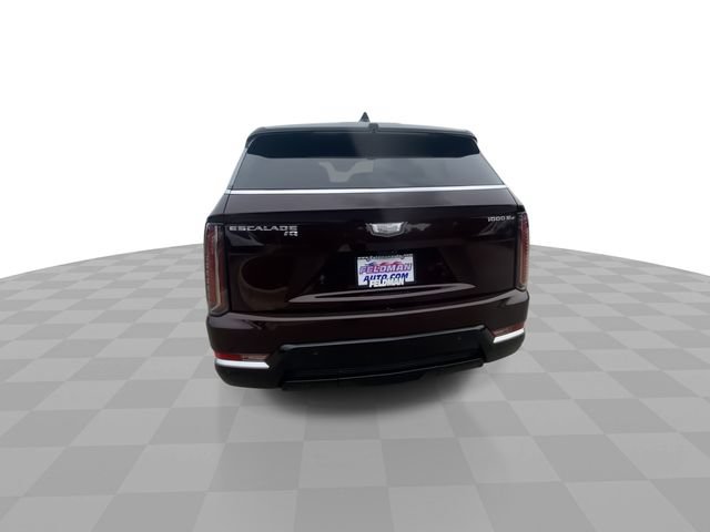 Used 2025 Cadillac Escalade IQ Luxury 2 w/ LPO, Premium Carpet Package AWD/4WD image 9