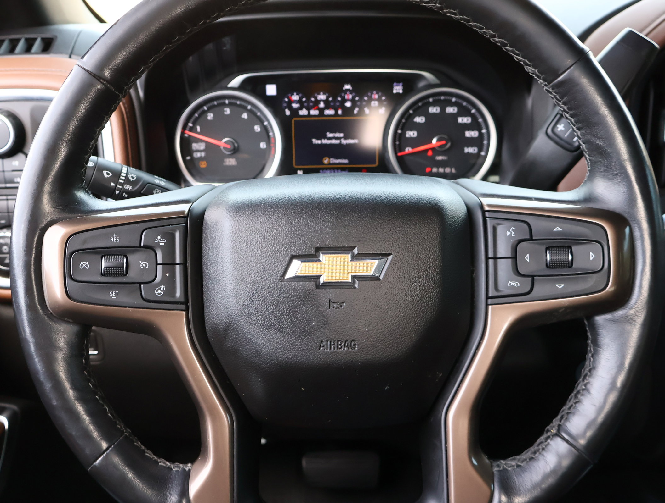 Used 2019 Chevrolet Silverado 1500 High Country w/ Technology Package image 16
