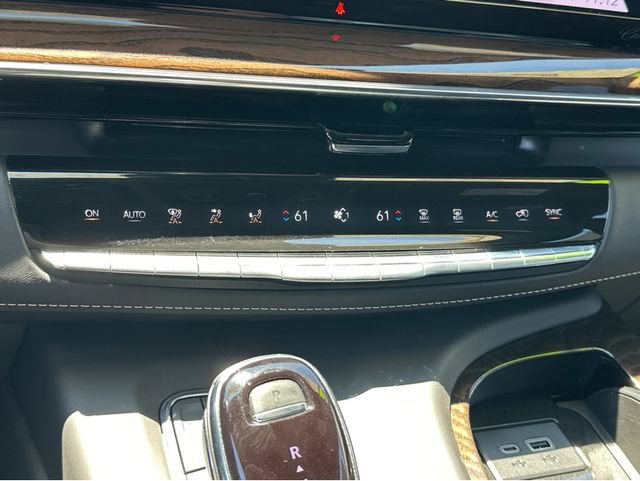 Certified 2024 Cadillac Escalade Sport Platinum w/ LPO, ONYX Package AWD/4WD image 29