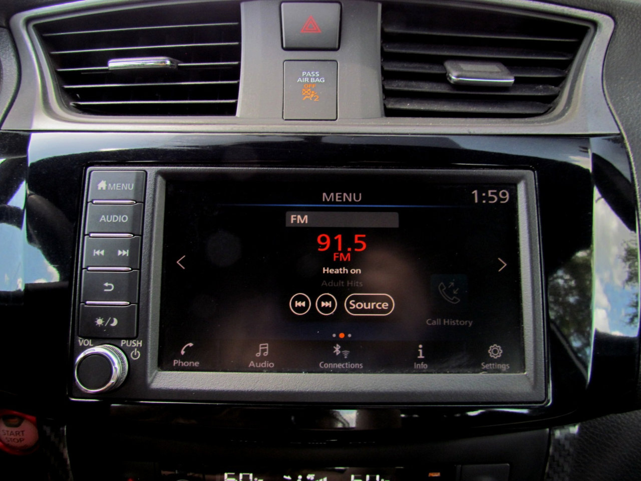 Used 2019 Nissan Sentra NISMO w/ Electronics Package image 25