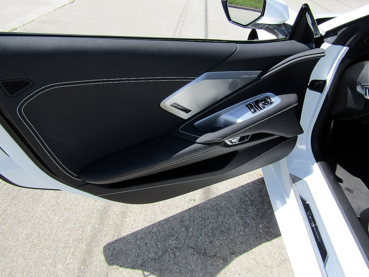 Used 2022 Chevrolet Corvette Stingray Preferred Cpe w/ 2LT RWD image 11