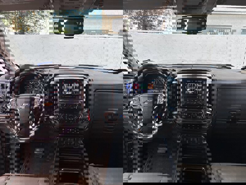 Used 2015 Chevrolet Silverado 2500 LTZ w/ Duramax Plus Package AWD/4WD image 15