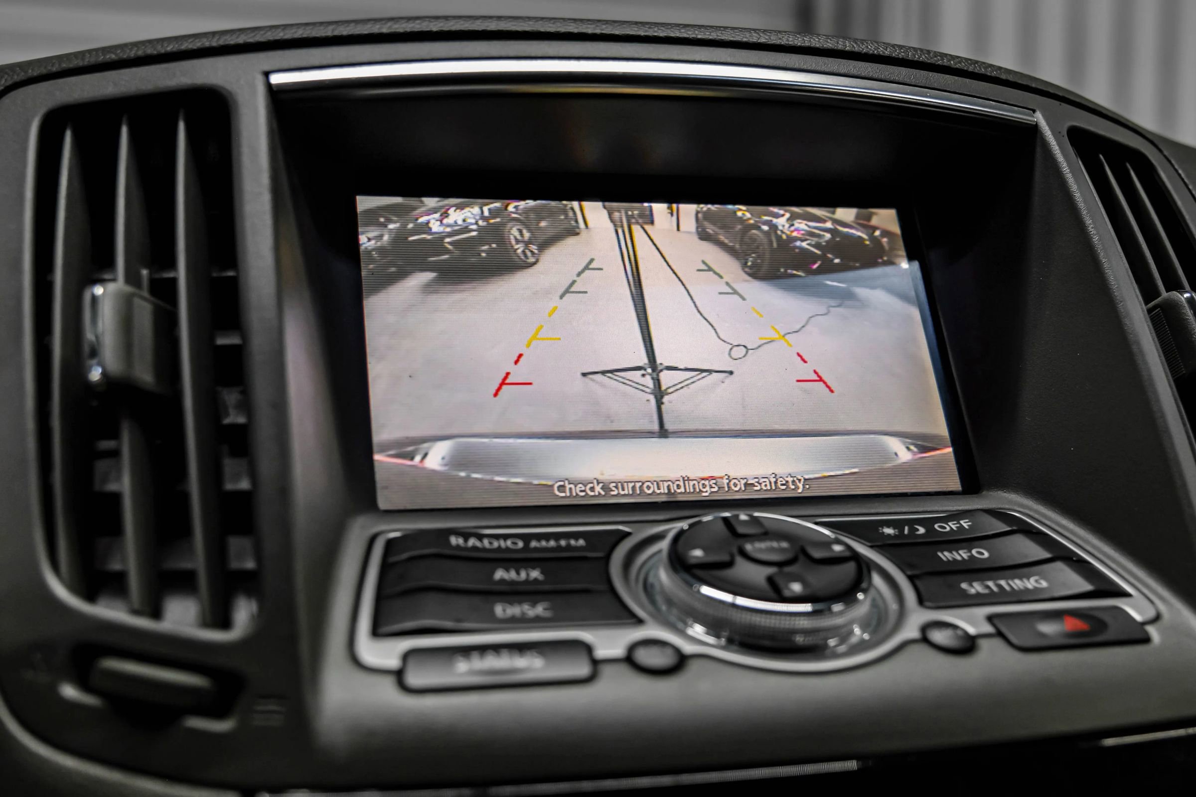 Used 2015 INFINITI Q40 image 24