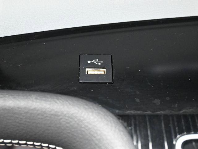 Certified 2025 Toyota Sienna XSE w/ XSE Plus Package AWD/4WD image 27