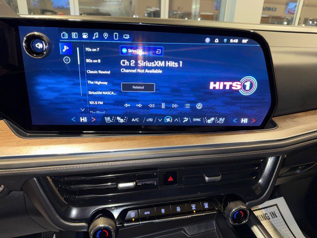 Used 2025 Chevrolet Tahoe High Country image 19