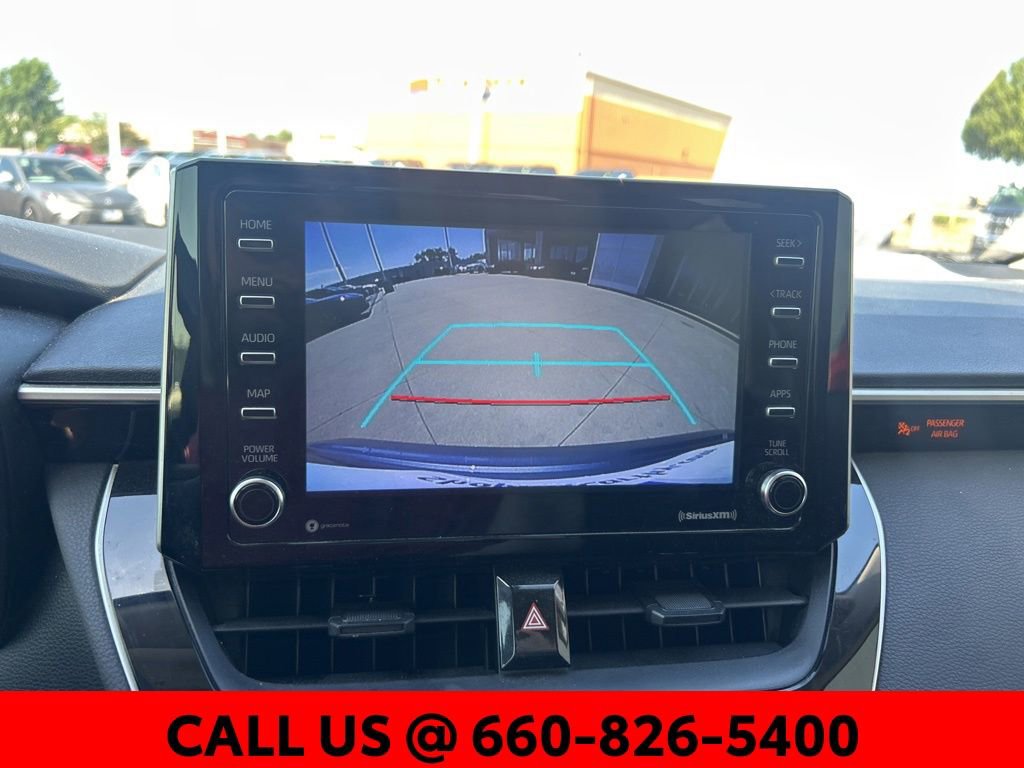 Used 2021 Toyota Corolla LE FWD image 12