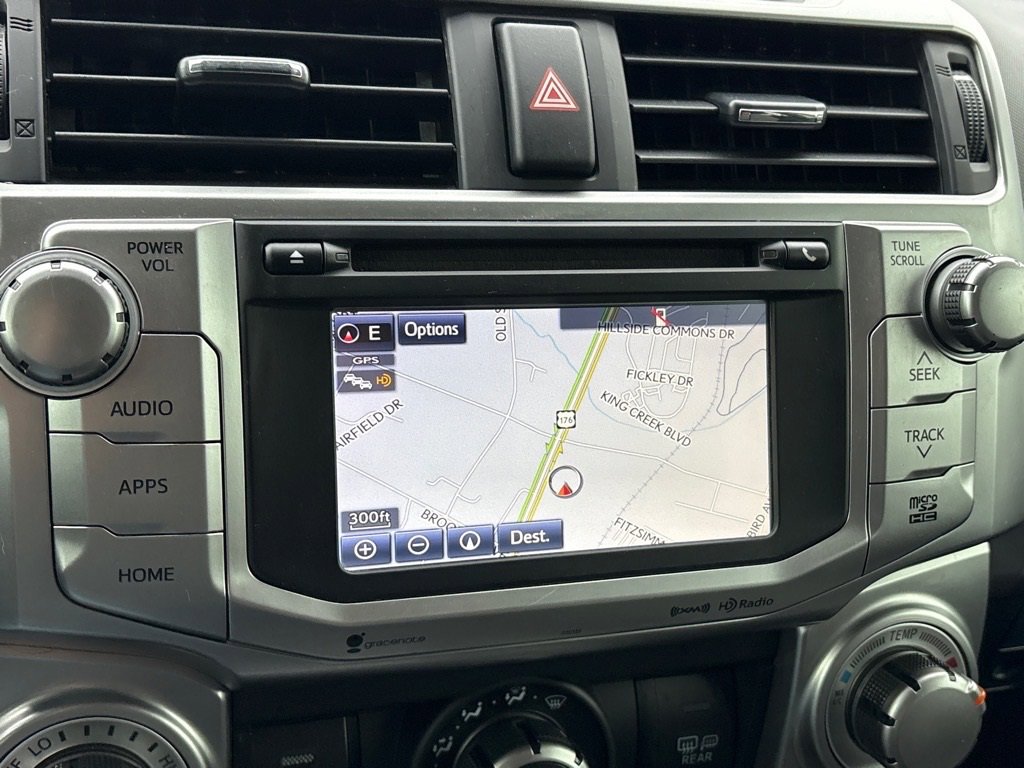 Used 2018 Toyota 4Runner SR5 image 12