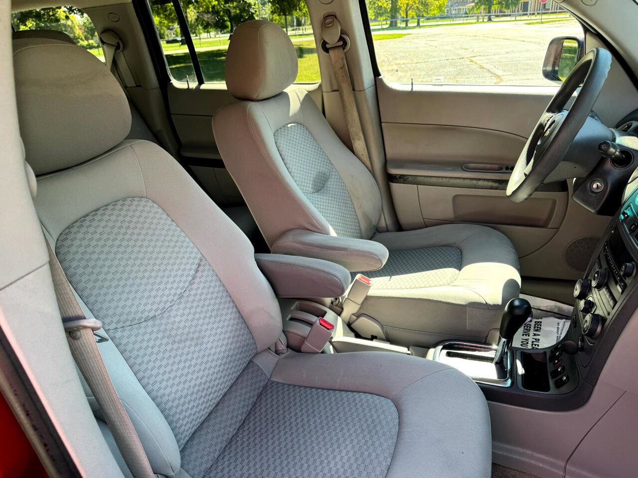 Used 2008 Chevrolet HHR LT w/ Enhanced Safety Package FWD image 27