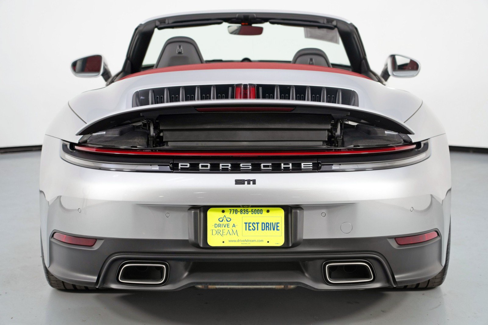 Used 2025 Porsche 911 Carrera RWD image 50