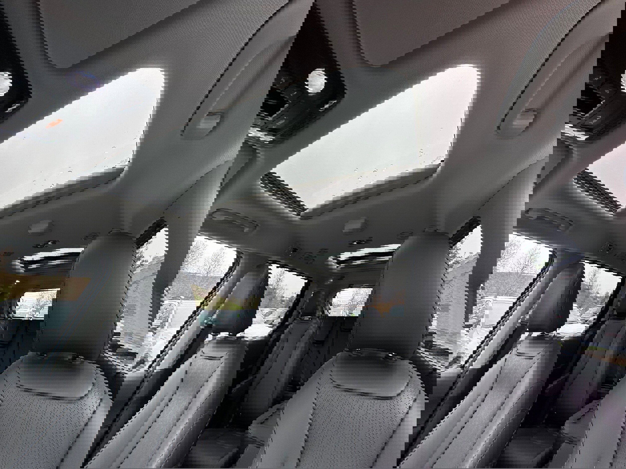 New 2026 Kia Carnival SX image 39