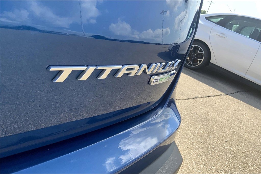 Used 2020 Ford Edge Titanium image 8