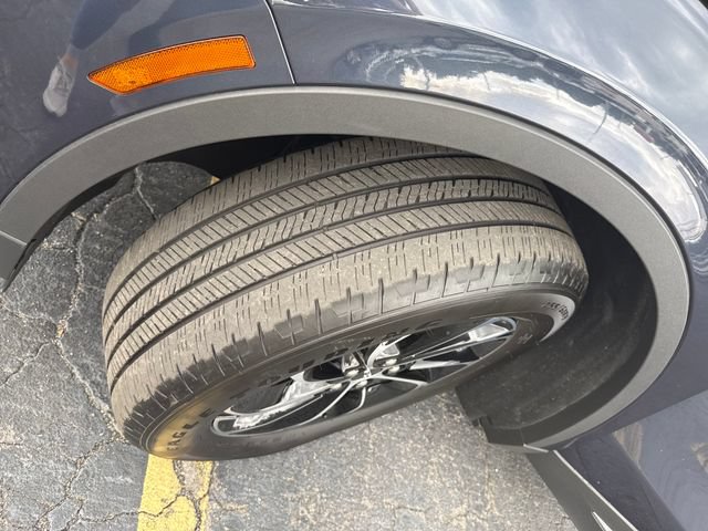 Certified 2024 Lincoln Nautilus Premier AWD/4WD image 30