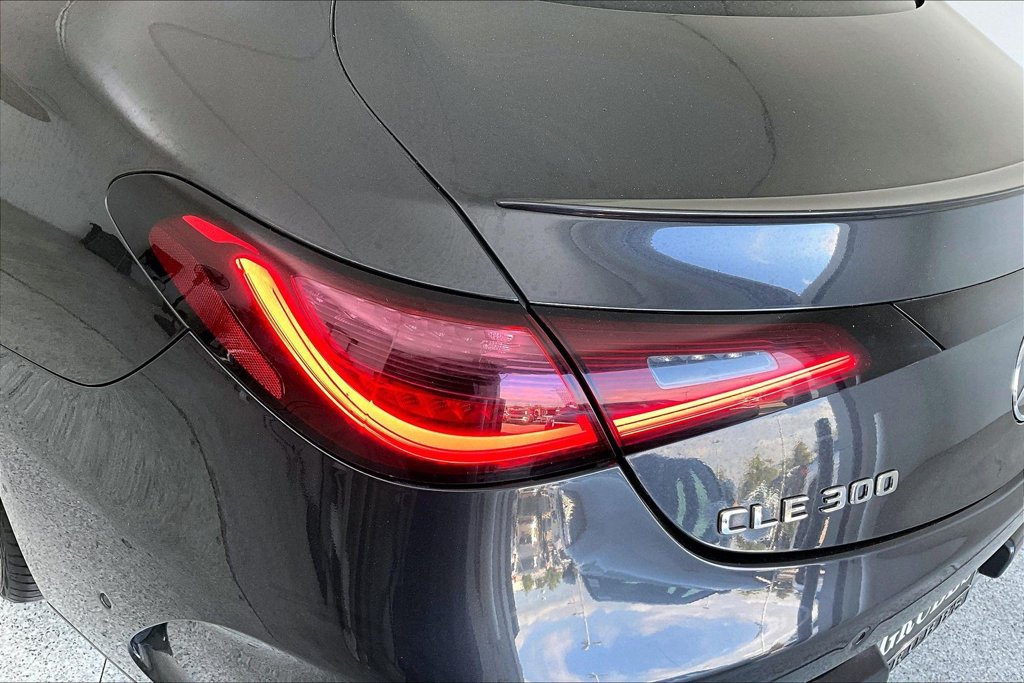 Used 2025 Mercedes-Benz CLE 300 4MATIC Coupe image 37
