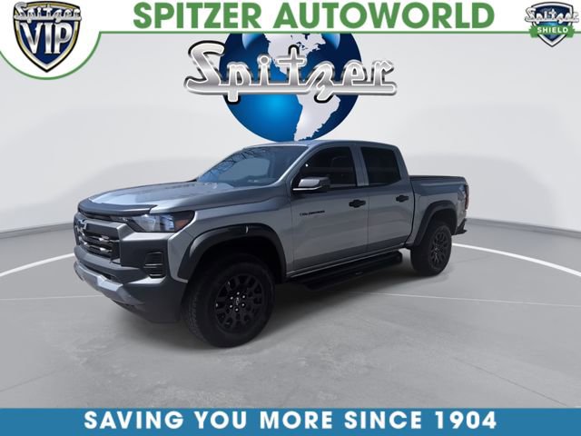 Used 2025 Chevrolet Colorado Trail Boss AWD/4WD image 4