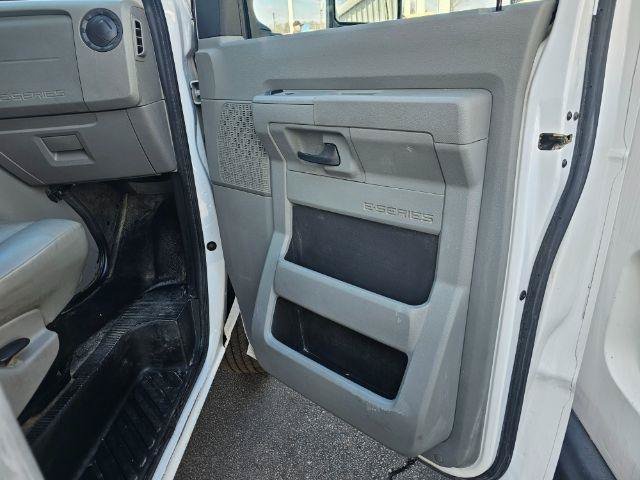 Used 2016 Ford E-350 and Econoline 350 Super Duty w/ Power Windows & Locks Group RWD image 22