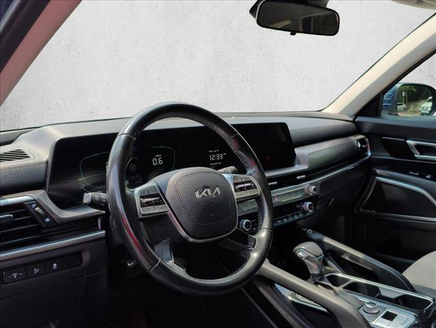 Used 2023 Kia Telluride S AWD/4WD image 9