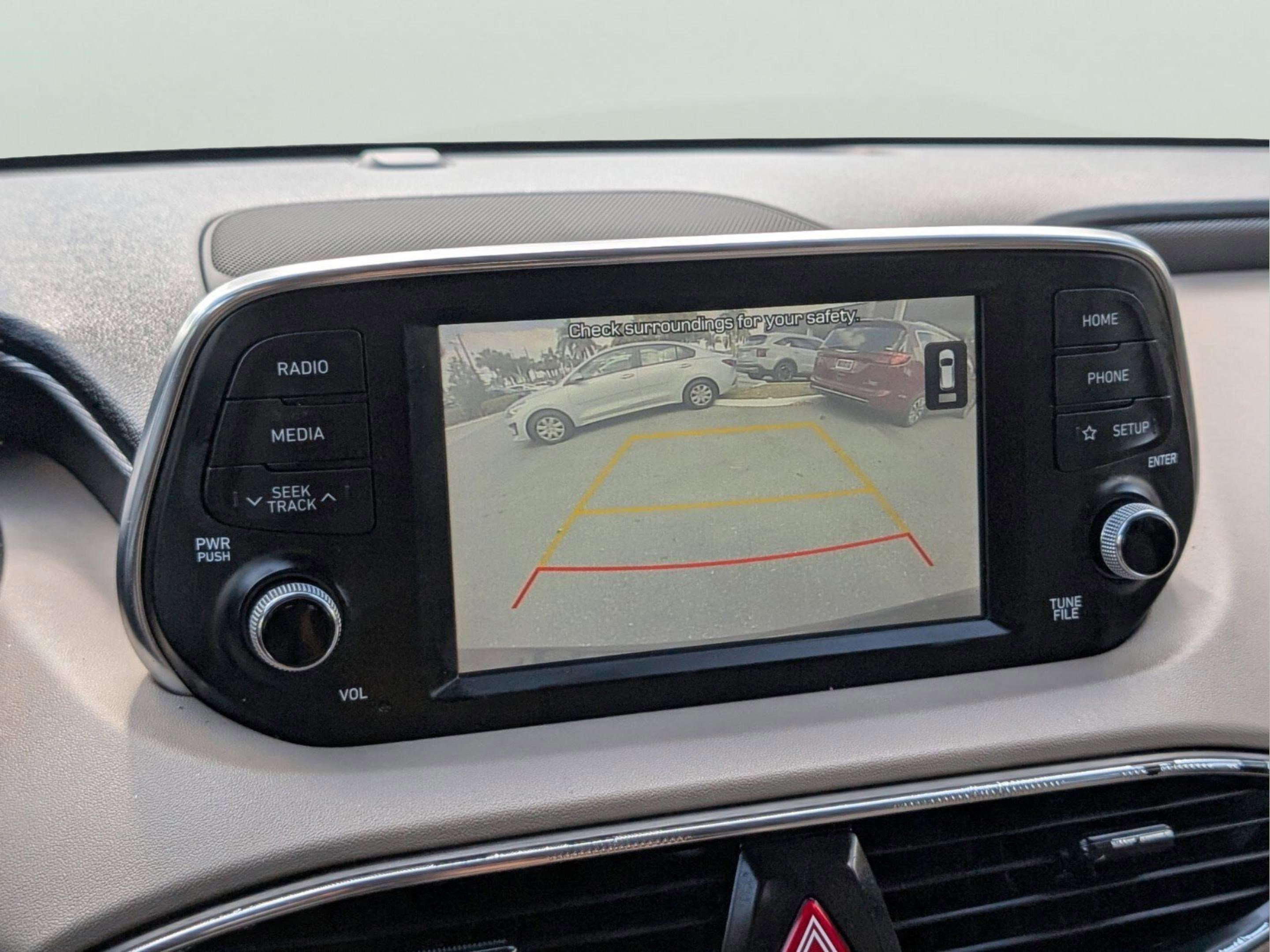 Used 2020 Hyundai Santa Fe SE image 37