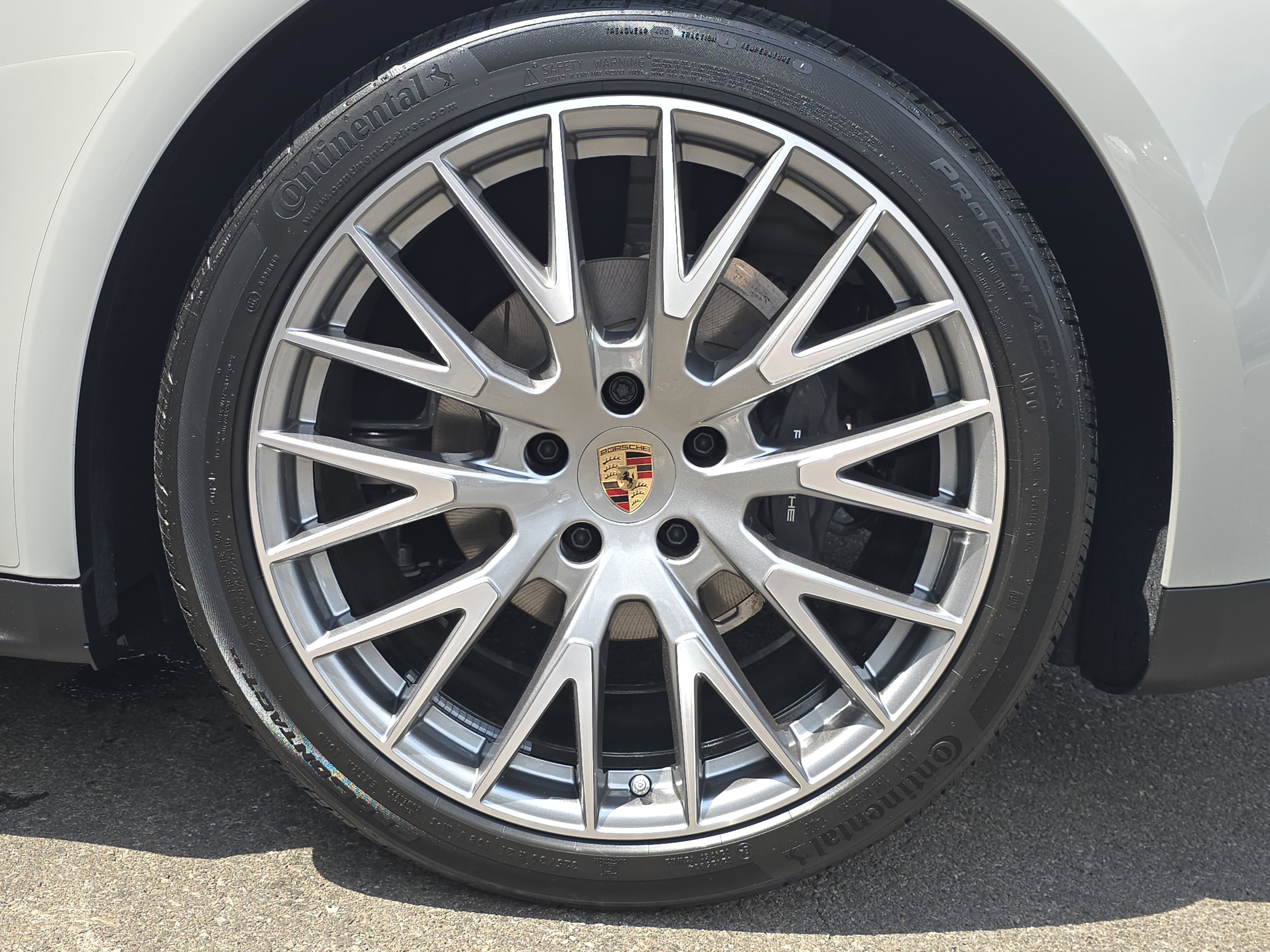 New 2025 Porsche Panamera 4 image 27