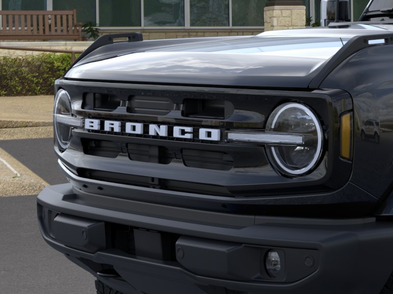 New 2026 Ford Bronco Outer Banks AWD/4WD image 19