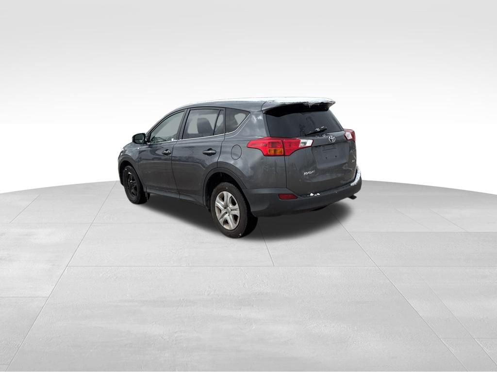 Used 2015 Toyota RAV4 LE image 8