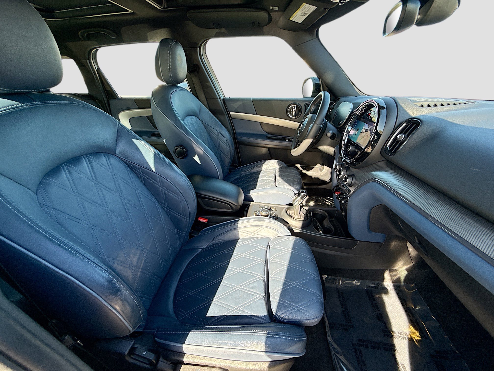 Used 2024 MINI Cooper Countryman S w/ Signature Upholstery Package image 32