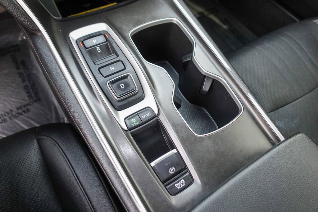 Used 2020 Honda Accord Touring image 21