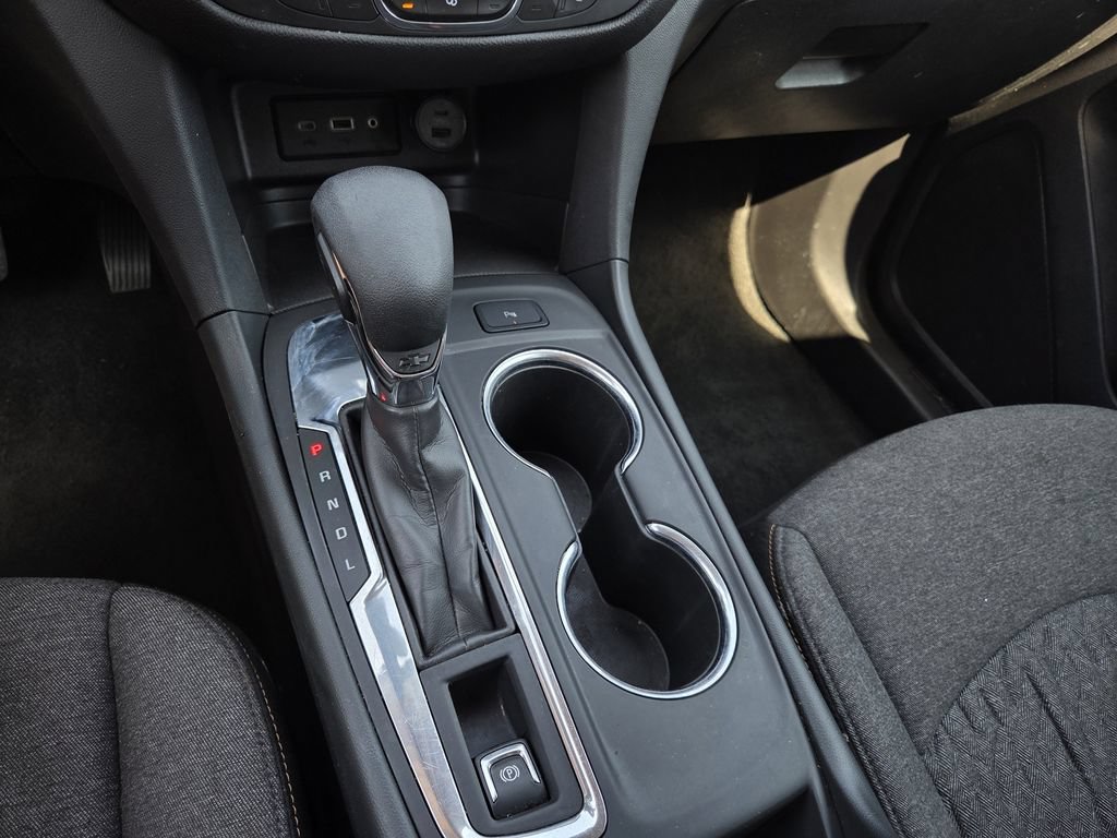 Used 2024 Chevrolet Equinox LT FWD image 13