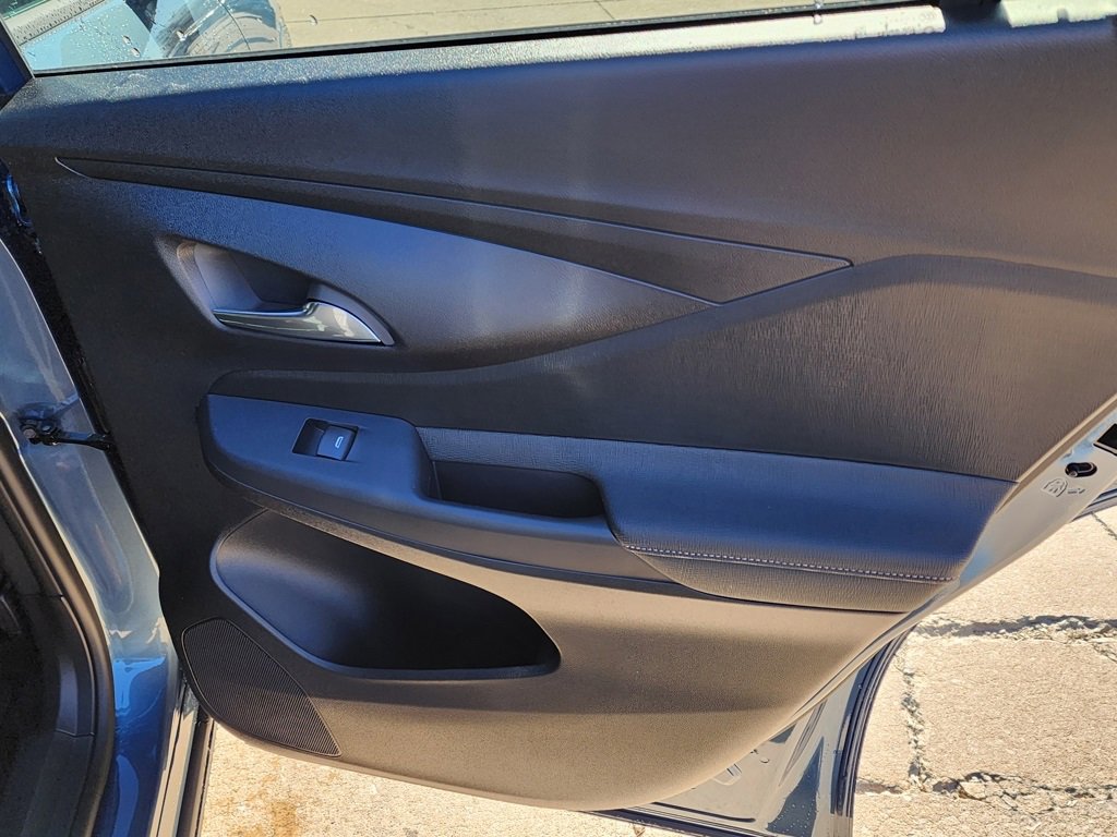 New 2026 Buick Envista Avenir image 38