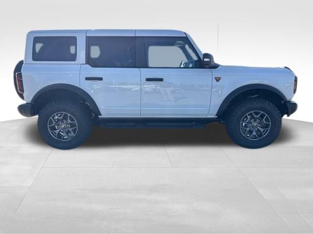 New 2025 Ford Bronco Badlands image 8