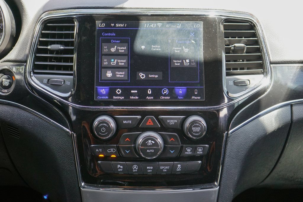 Used 2020 Jeep Grand Cherokee Trailhawk AWD/4WD image 30