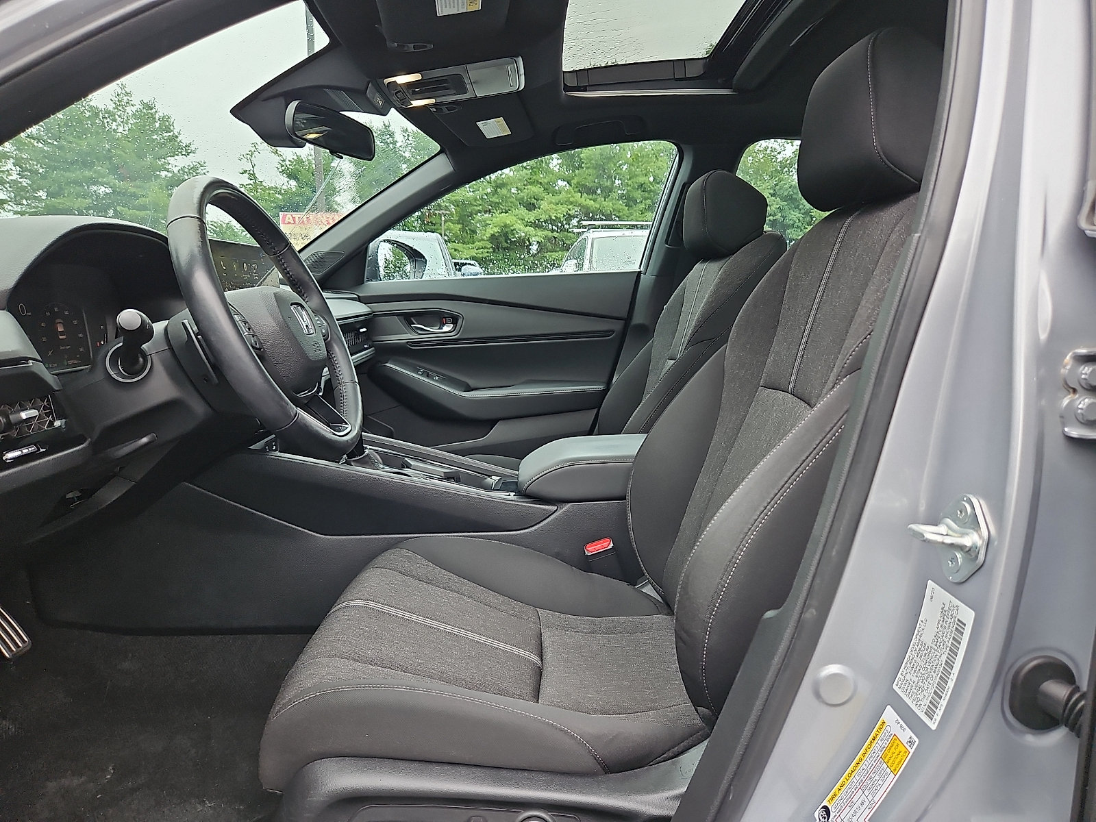 Used 2023 Honda Accord Sport image 13