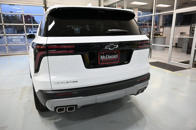 New 2026 Chevrolet Traverse LT w/ Driver Confidence Package image 6