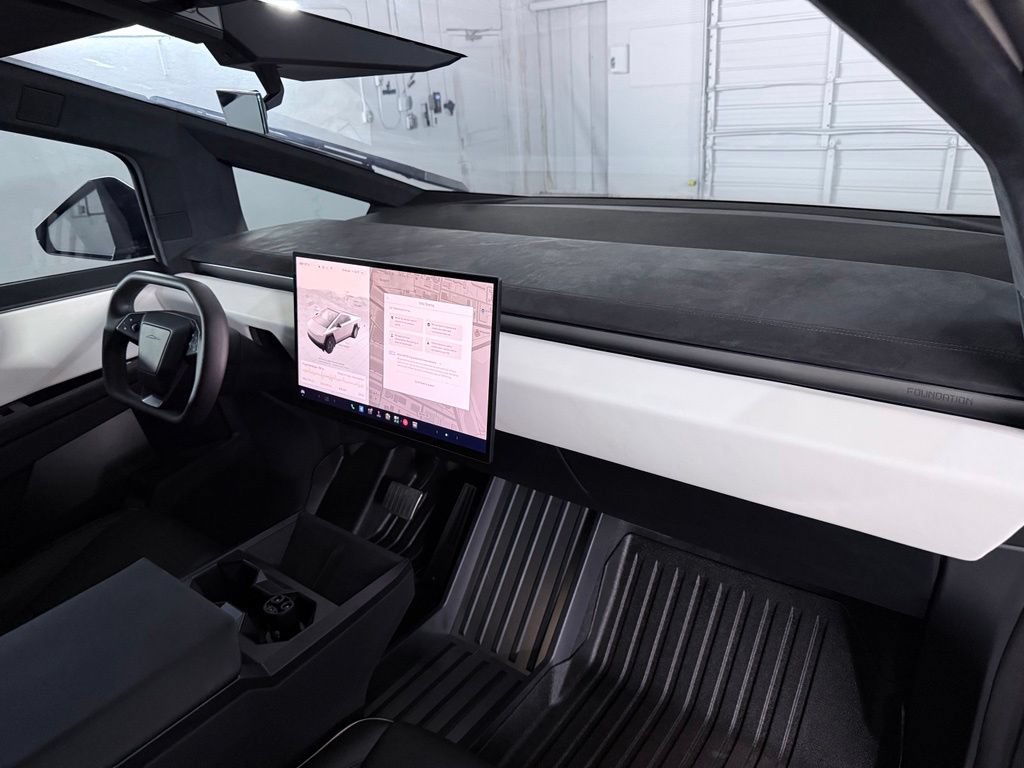 Used 2024 Tesla Cybertruck Cyberbeast AWD/4WD image 47
