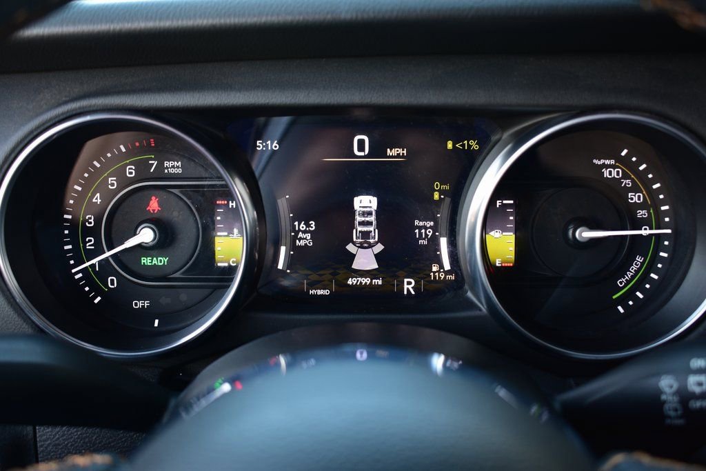 Used 2022 Jeep Wrangler Unlimited Sahara image 51