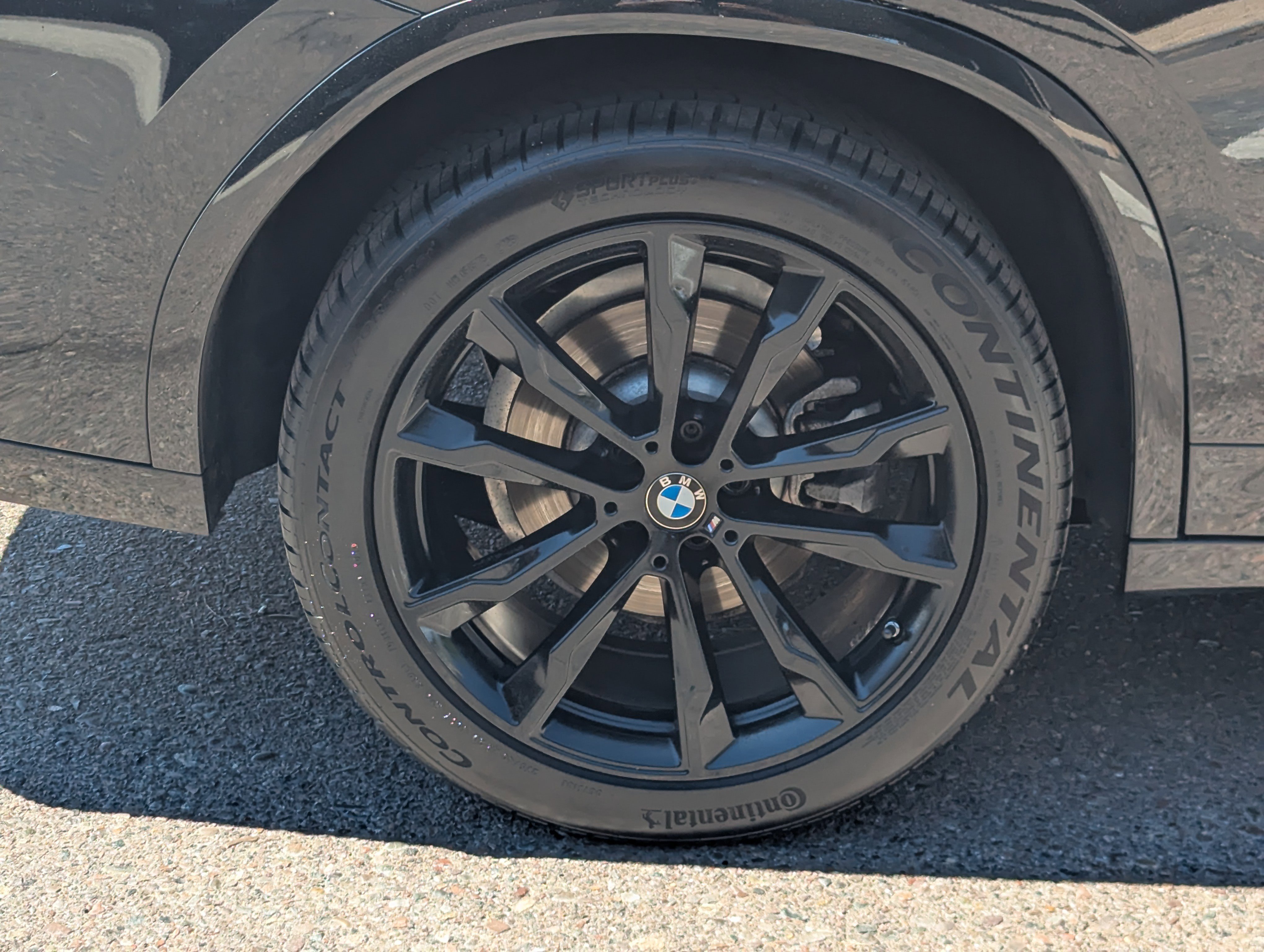 Used 2025 BMW X4 xDrive30i w/ Premium Package AWD/4WD image 7