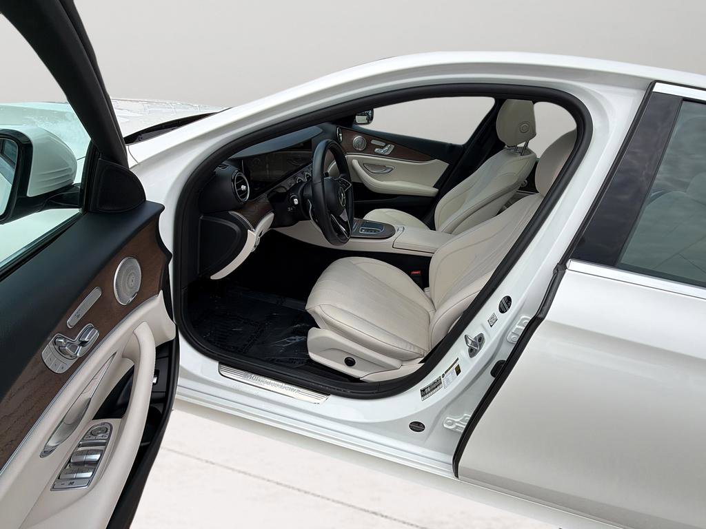 Used 2021 Mercedes-Benz E 350 4MATIC Sedan image 18